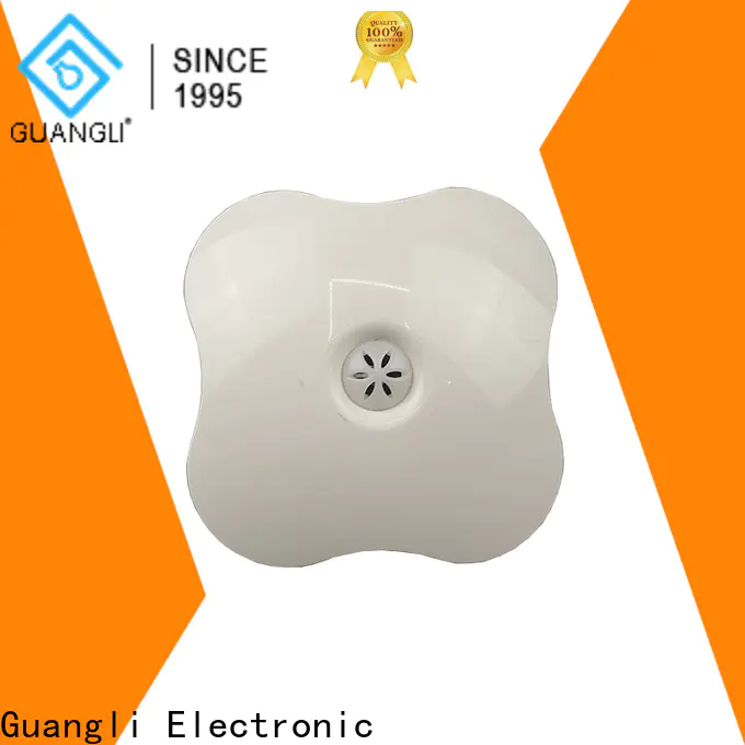 Guangli 7w plug in night light