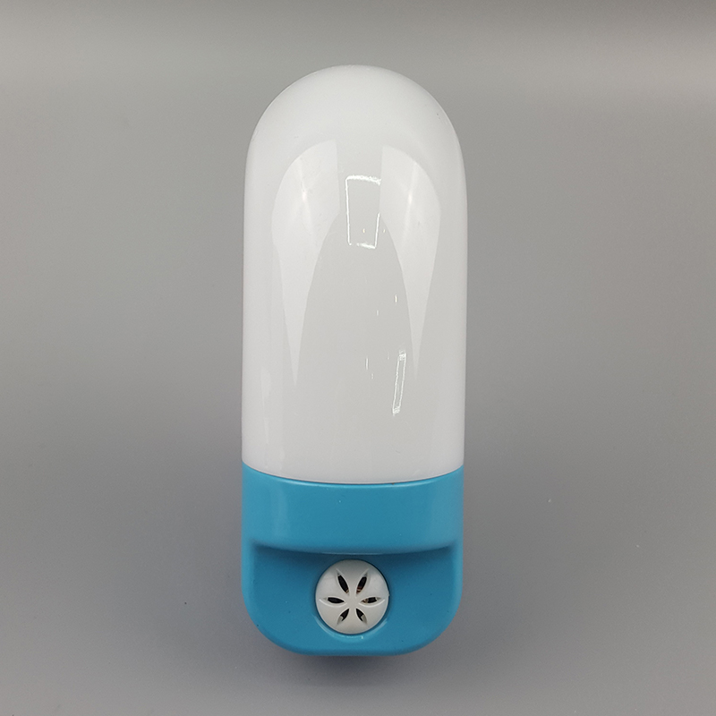 CE ROHS Plug in Auto Sensor LED Night Light for Kids Bedroom